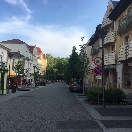 Aaa-apartments 아파트 *